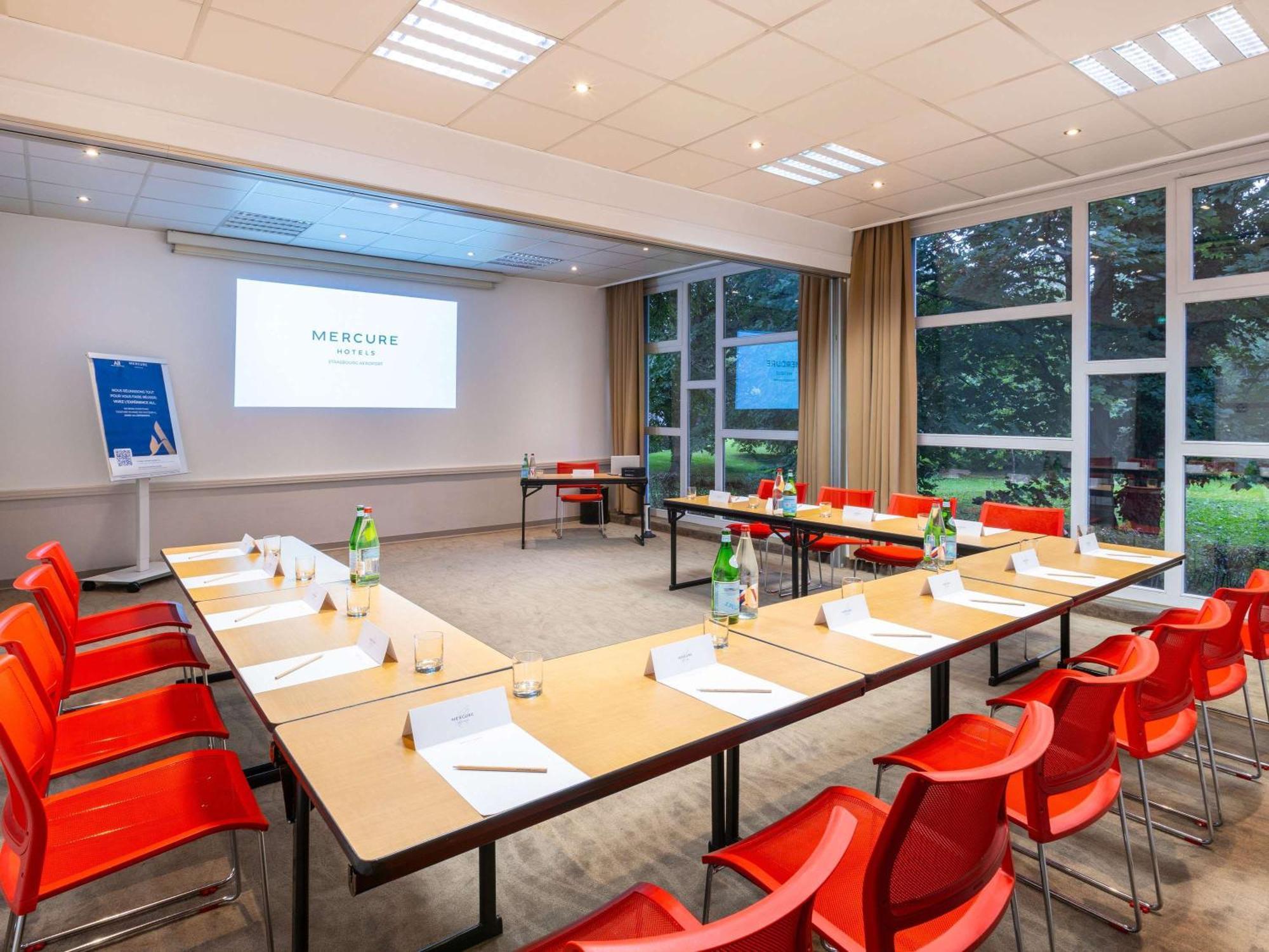 אוסטוולד Mercure Strasbourg Aeroport מראה חיצוני תמונה